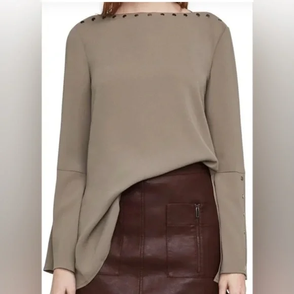 BCBG Laycie blouse. NWT - Picture 1 of 9